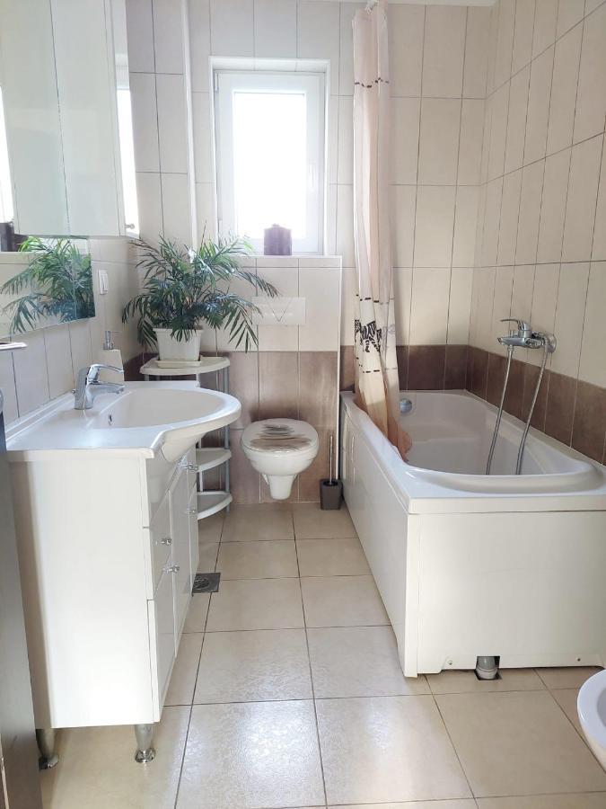 Villa Ivy With Perfect Privacy, Pool, Sauna And Jacuzzi Opanci Exterior photo